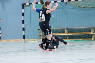 Bild 210 - F Loewinnen Hallen Cup